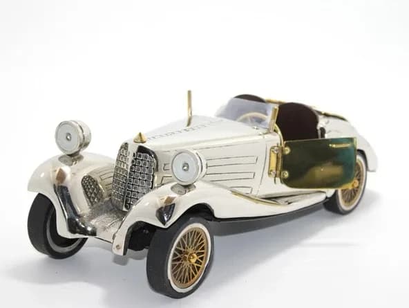 Pirinç Eski Model Araba No 3