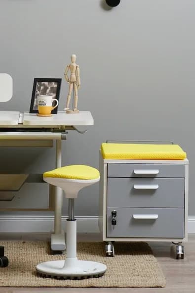 Creo Mobili Çekmeceli Kilitli Tekerlekli Vega Keson, Oturulabilir Ofis ve Ev Komodini, Ekru/Beyaz