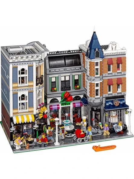 LEGO Creator Expert 10255 Assembly Square