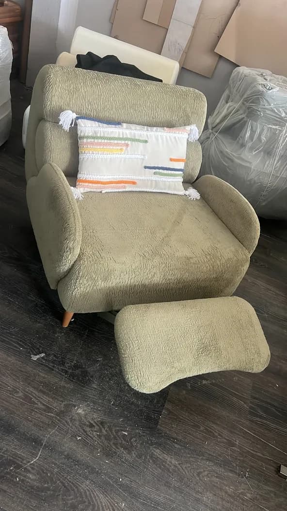 Tv berjeri ayak uzatmalı