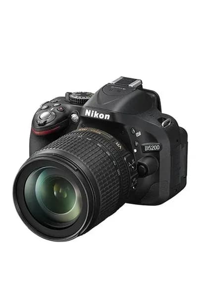 Nikon D5200  18-105mm Lens Slr Fotoğraf Makinesi (İthalatçı Garantili)