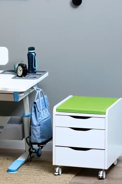 Creo Mobili Çekmeceli Kilitli Tekerlekli Sirius Keson, Oturulabilir Ofis ve Ev Komodini, Beyaz/Yeşil
